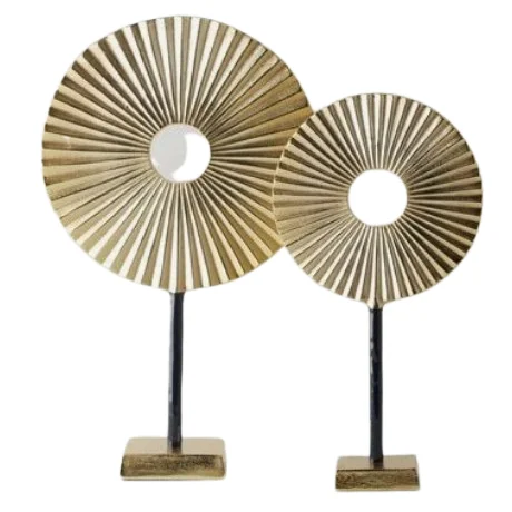 Minimalist Luxury Abstract Metal Ornaments Creative Style Table Items for Home Decor for Hotel Desktop Art Decorations