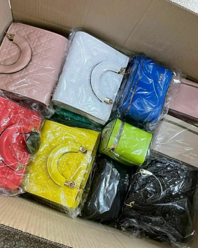 Buy Affordable Female Purse Pallets Trendy Colors and Styles for Every Occasion Find Your Perfect Match Today