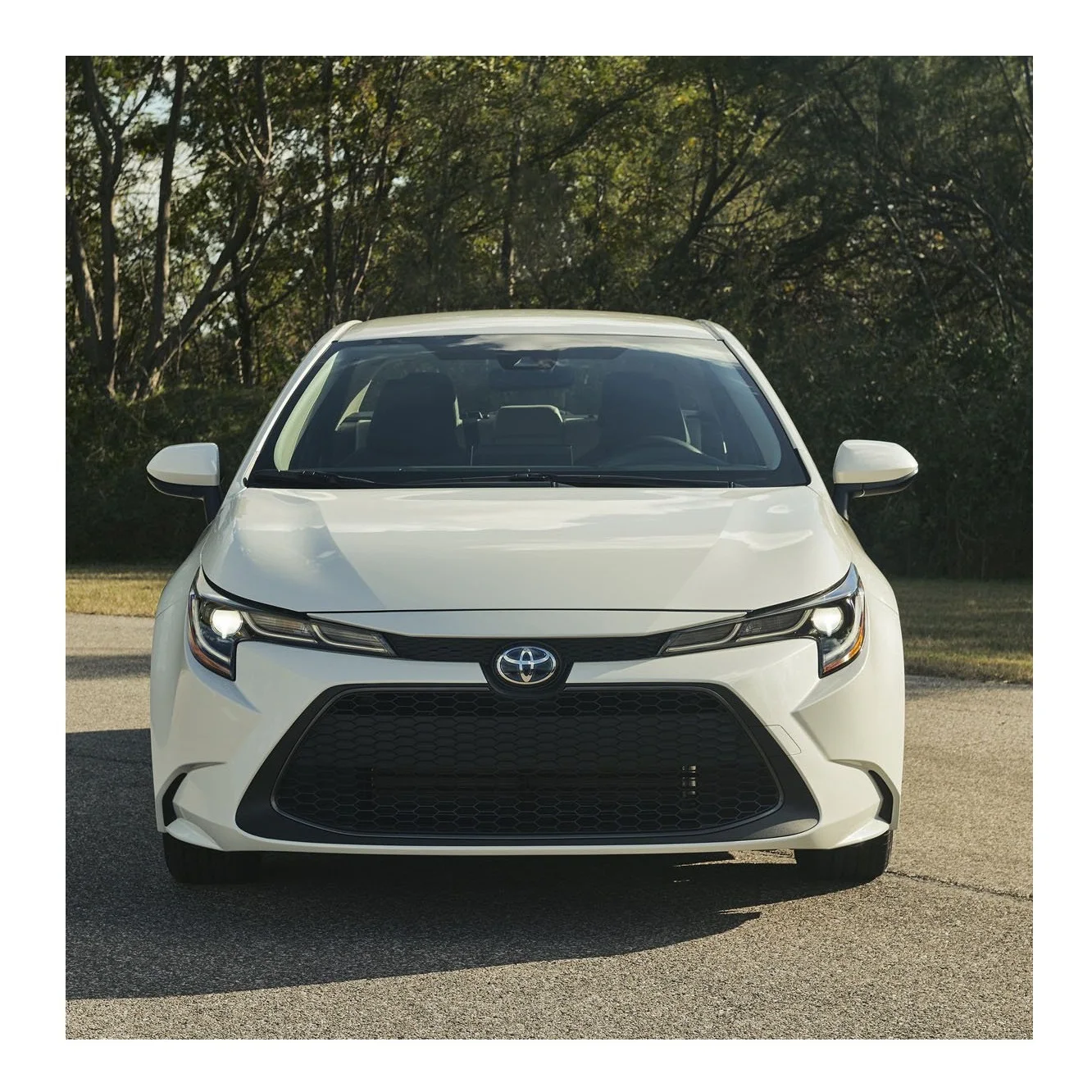 2020 2021 используется TOYOTA COROLLA