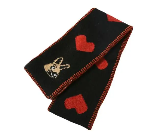 Rabbit Pattern knitted scarf