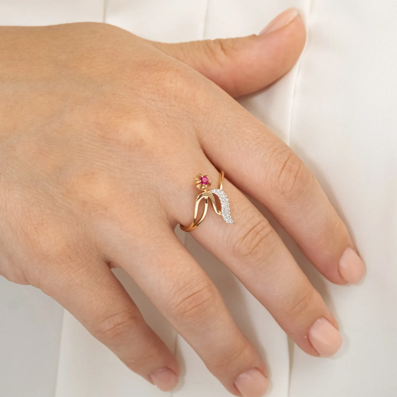 Stylish Charm Ring 14K Yellow Rose White Gold Ruby Diamond Custom Personalized OEM ODM Jewelry