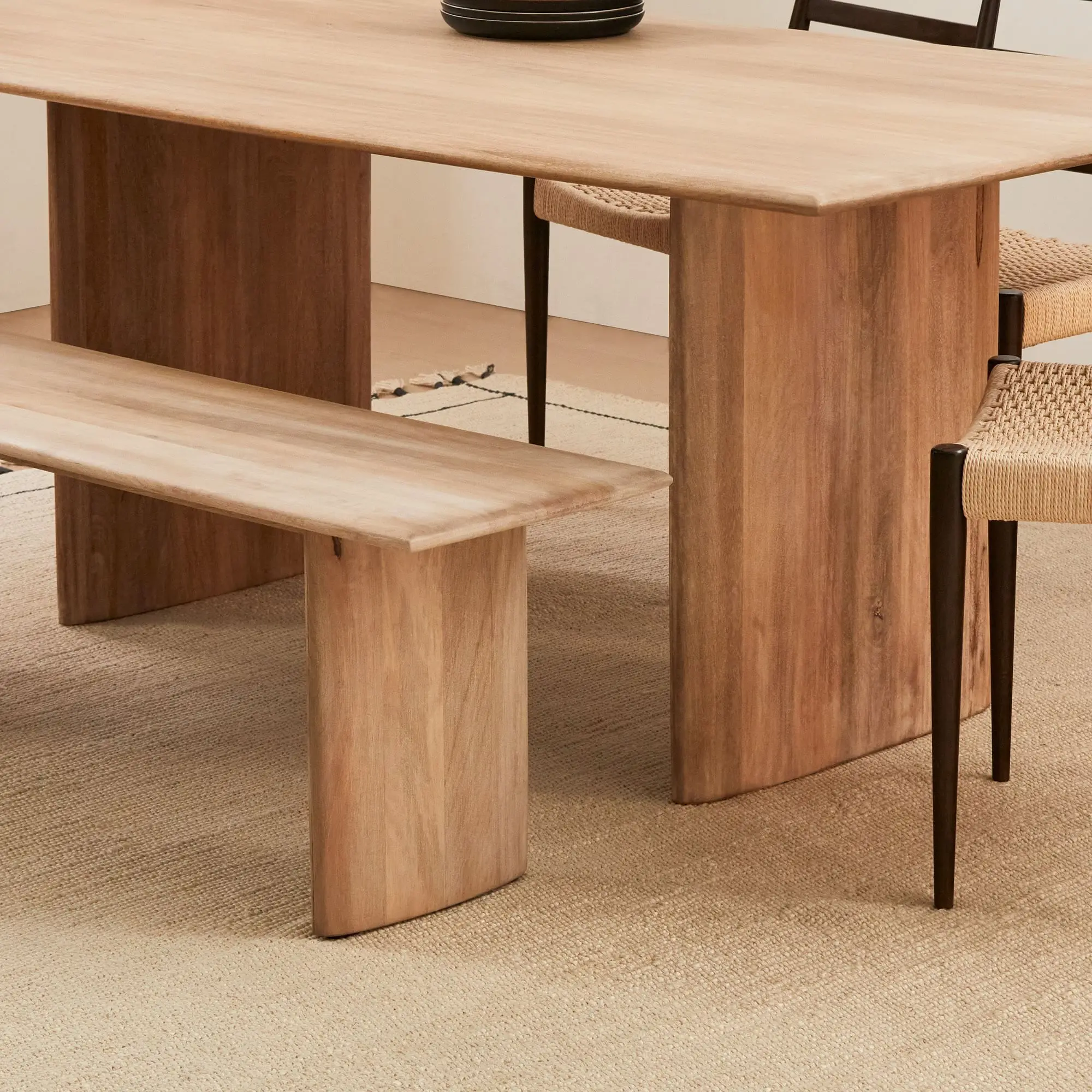Wooden Dining Bench Dining Room Furniture with Natural Warm Finish Exposed Beautiful Wood Texture Customize Size and Color