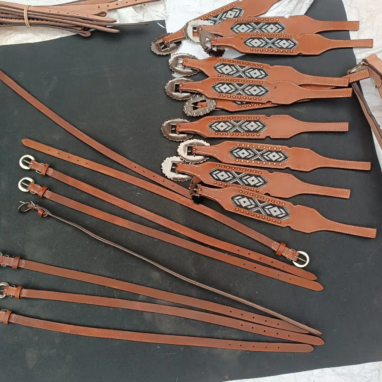 Top Quality100% Genuine Leather Western Beaded One Ear Headstall & Breast Collar Set With Wither Strap Supplier Manufacturer