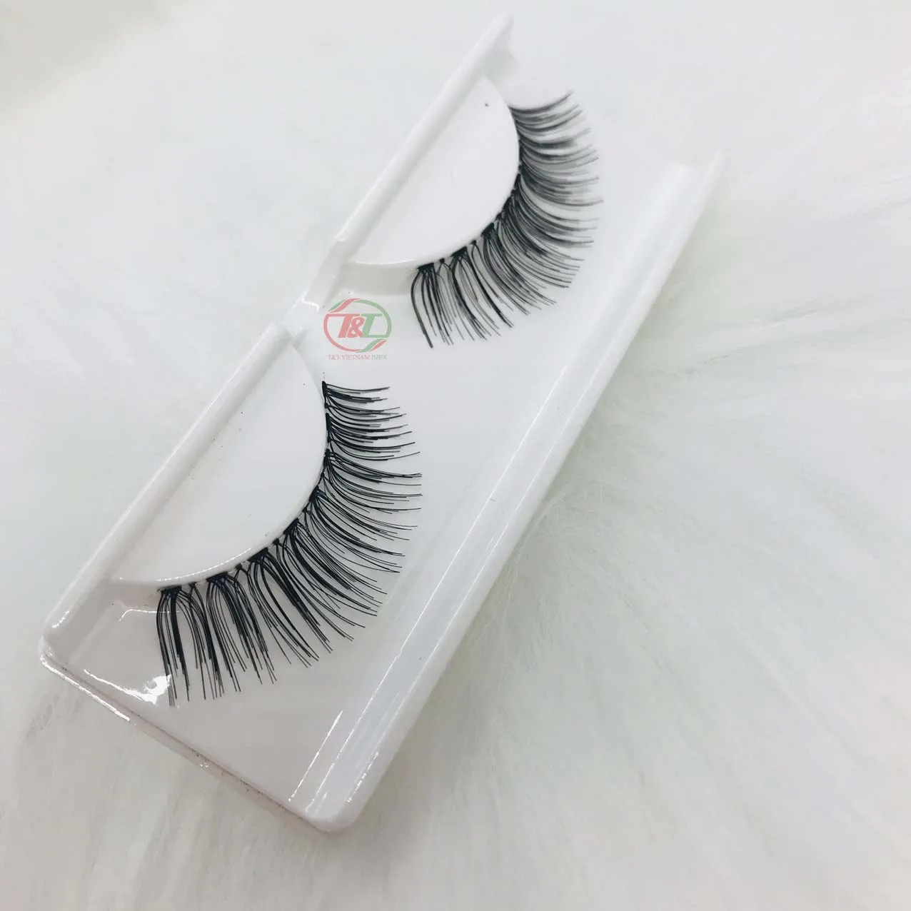 Vietnam supplies wholesale high quality false band full strip mink eyelashes synthetic fluffy