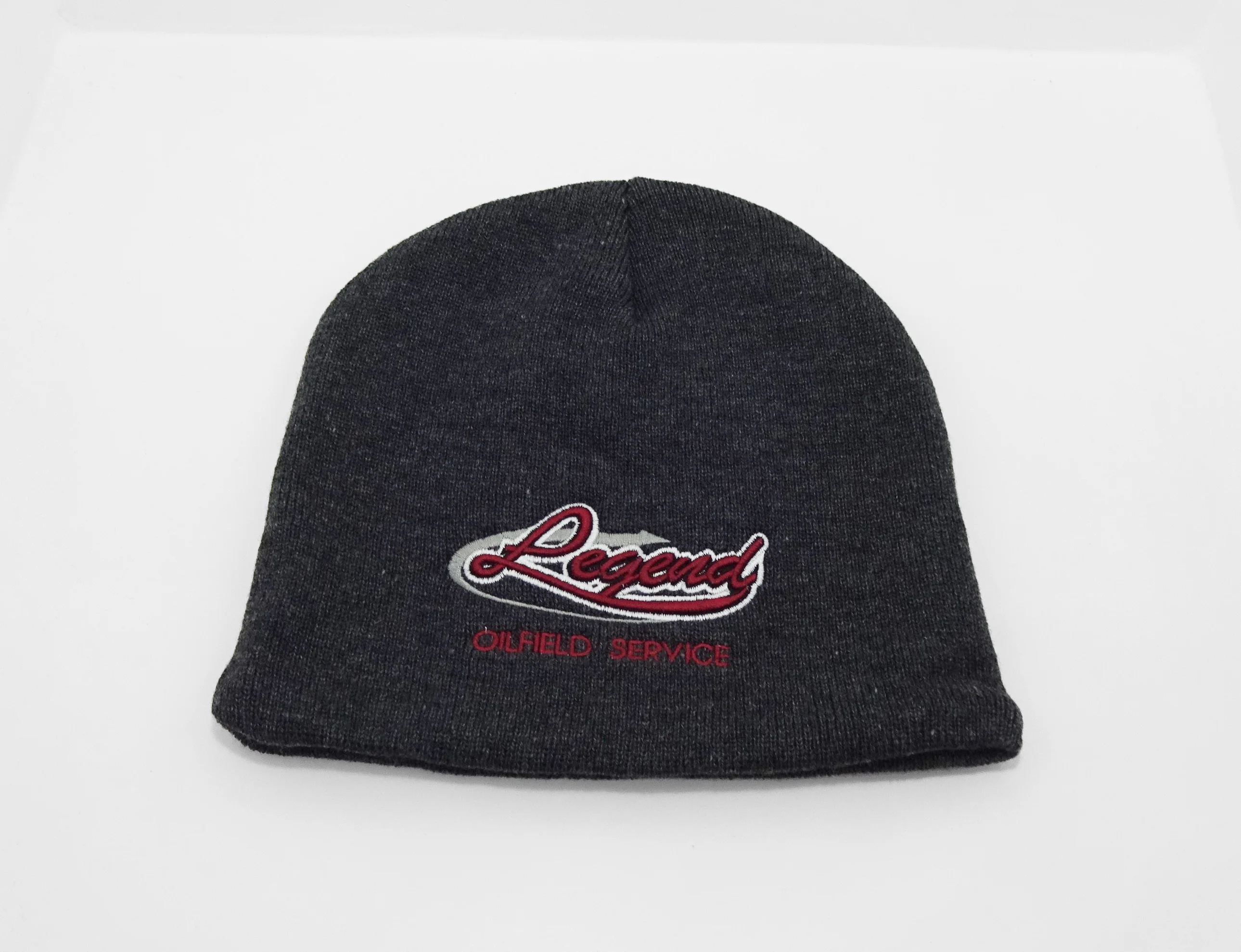 Wholesale Beanie with Pompom Custom Woven Logo Patches Beanie Customizable Warm Acrylic Beanies for Woman Winter Hats in Vietnam
