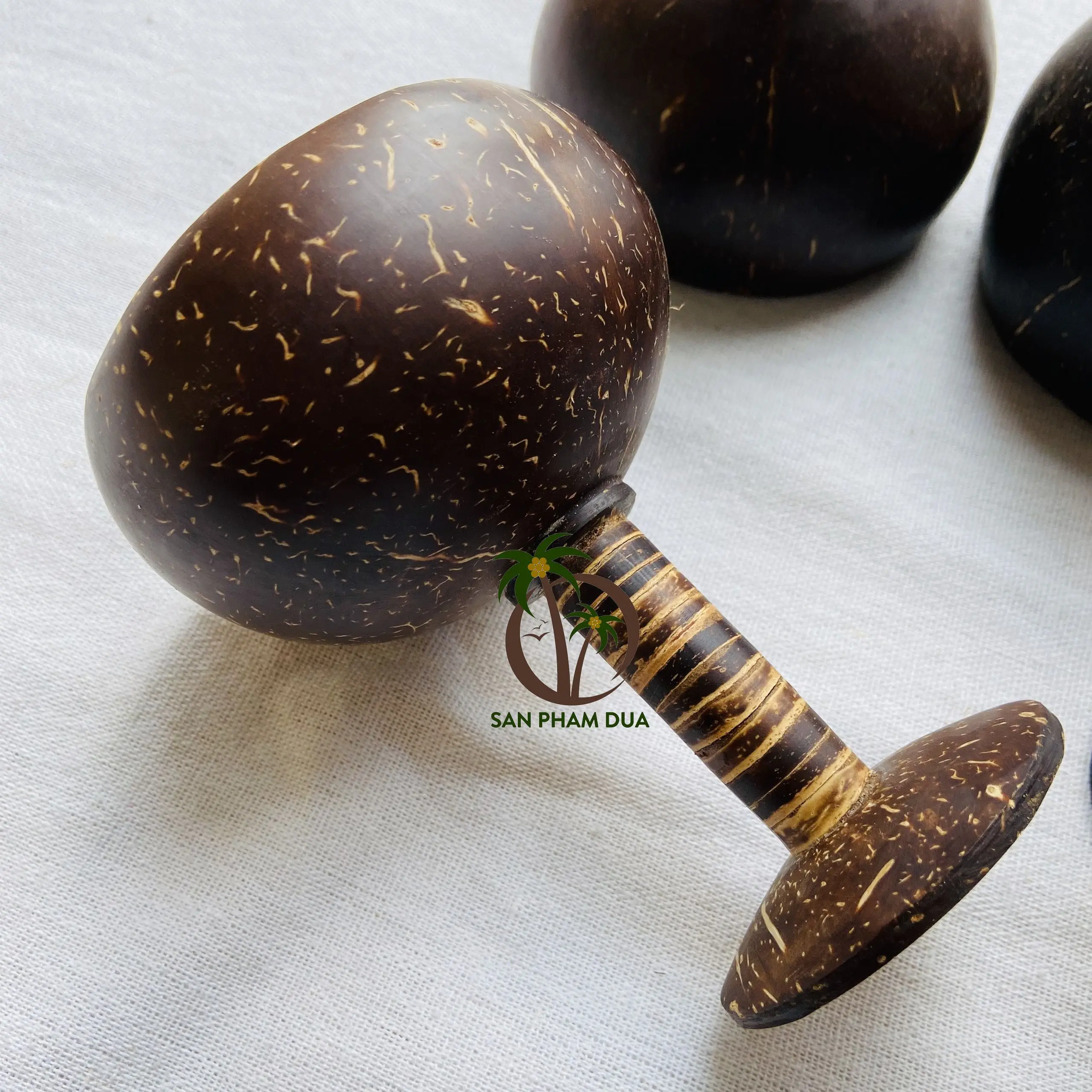 TOP SELLING COCONUT SHELL CUP FOR DRINKING WINE WATER EATING ICE CREAM COCONUT CUP FROM COCO - ECO VIETNAM