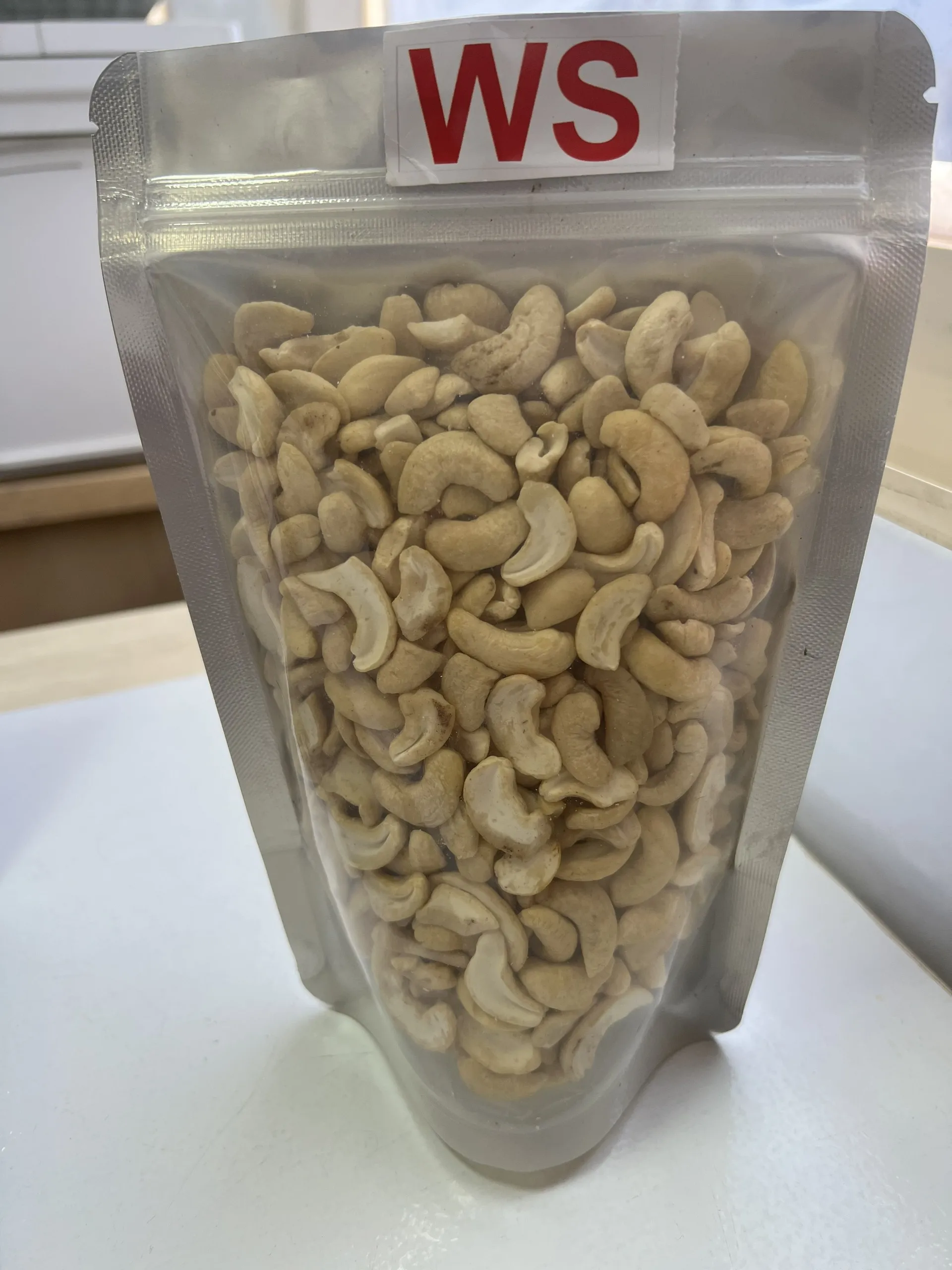 CASHEW NUTS FROM VIETNAM  CASHEW NUT WW320 WW240