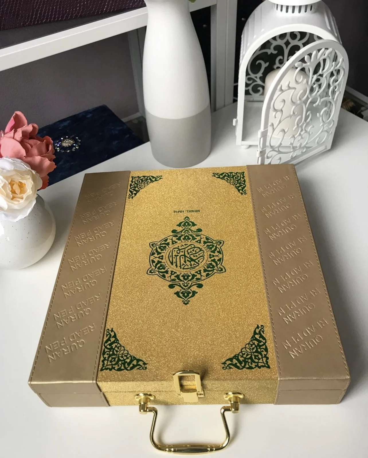 Factory direct Best Selling Small size Luxury Golden Digital Quran Read Pen for Muslim To Read and Learn Quran
