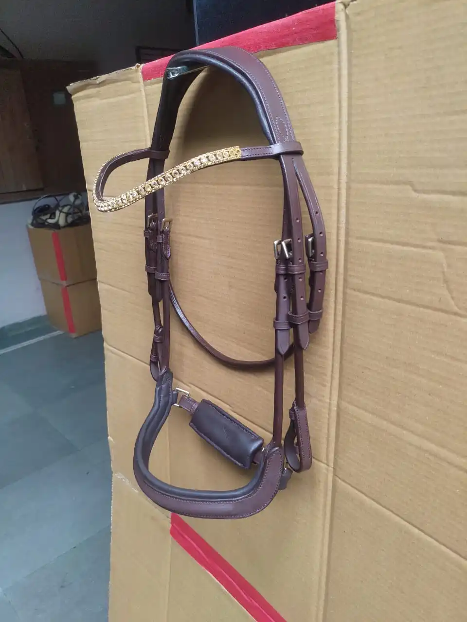 Equestrian Premium Quality Vegetable Leather Anatomic Horse Snaffle English Bridle with Soft Leather Padding horse equipment