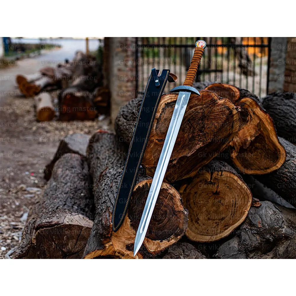 Handmade Damascus Steel Hunting Sword New Arrival 2024 OEM Handcrafted Damascus steel Sword knife for Retailers & Wholesalers