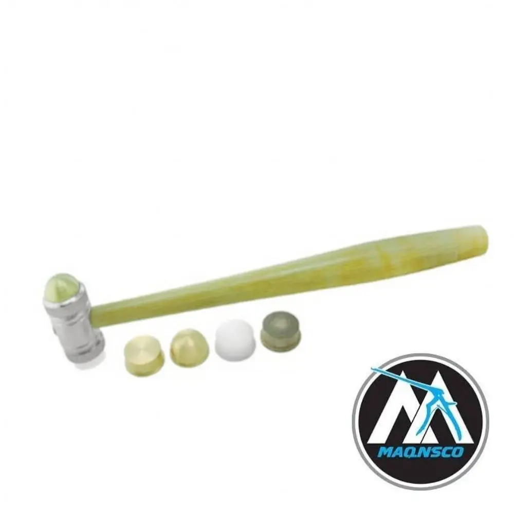 Латунный нейлоновый молоток с нейлоновым ключом не является мерцевым и отлично подходит для выравнивания других целей где стальной многое другое.