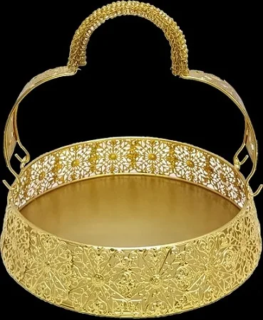standaard heart sshape basket with competitive prices gold color metal hamper basket for home use wedding gifting use items 2024