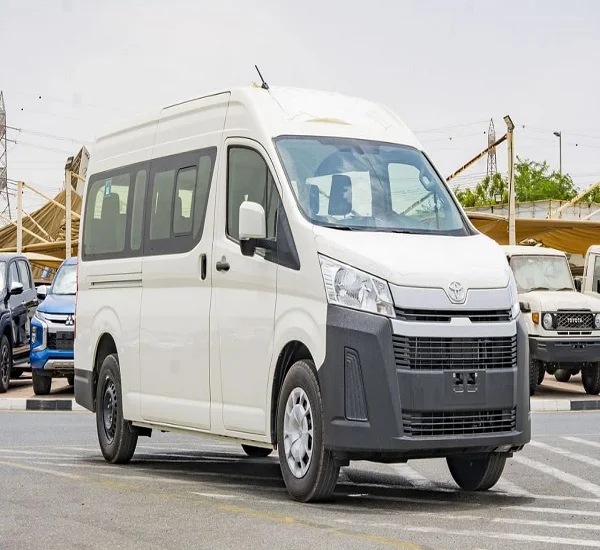 Аккуратно использованный Toyota Hiace 2 8 л дизельный высокий 13-местный фургон черный 2020/ 2021/ 2022/ 2023/