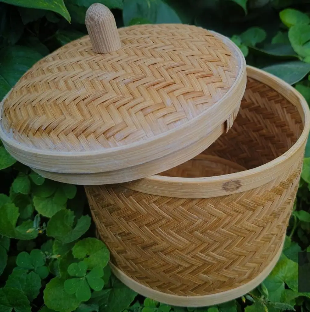 Set of 8 Food Storage Bins Refrigerator Organizer Food Storage Rack Stackable Plastic with Handles for Pantry Plastic Store Type