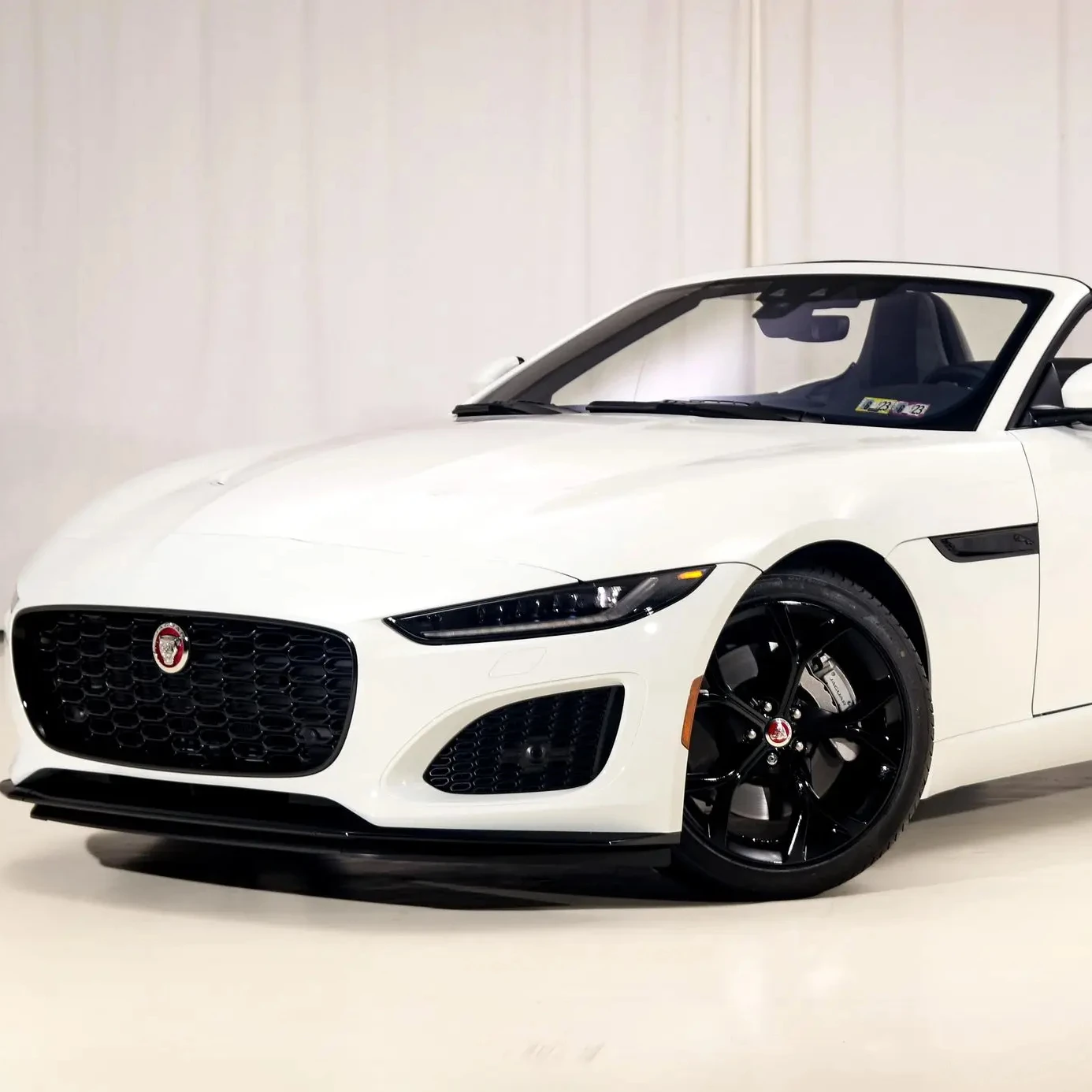 2021 Jaguar F-Type Кабриолет XF модель механическая коробка передач турбодвигатель AWD привод кожа R20 панорамный АКК доступный бензиновый газ