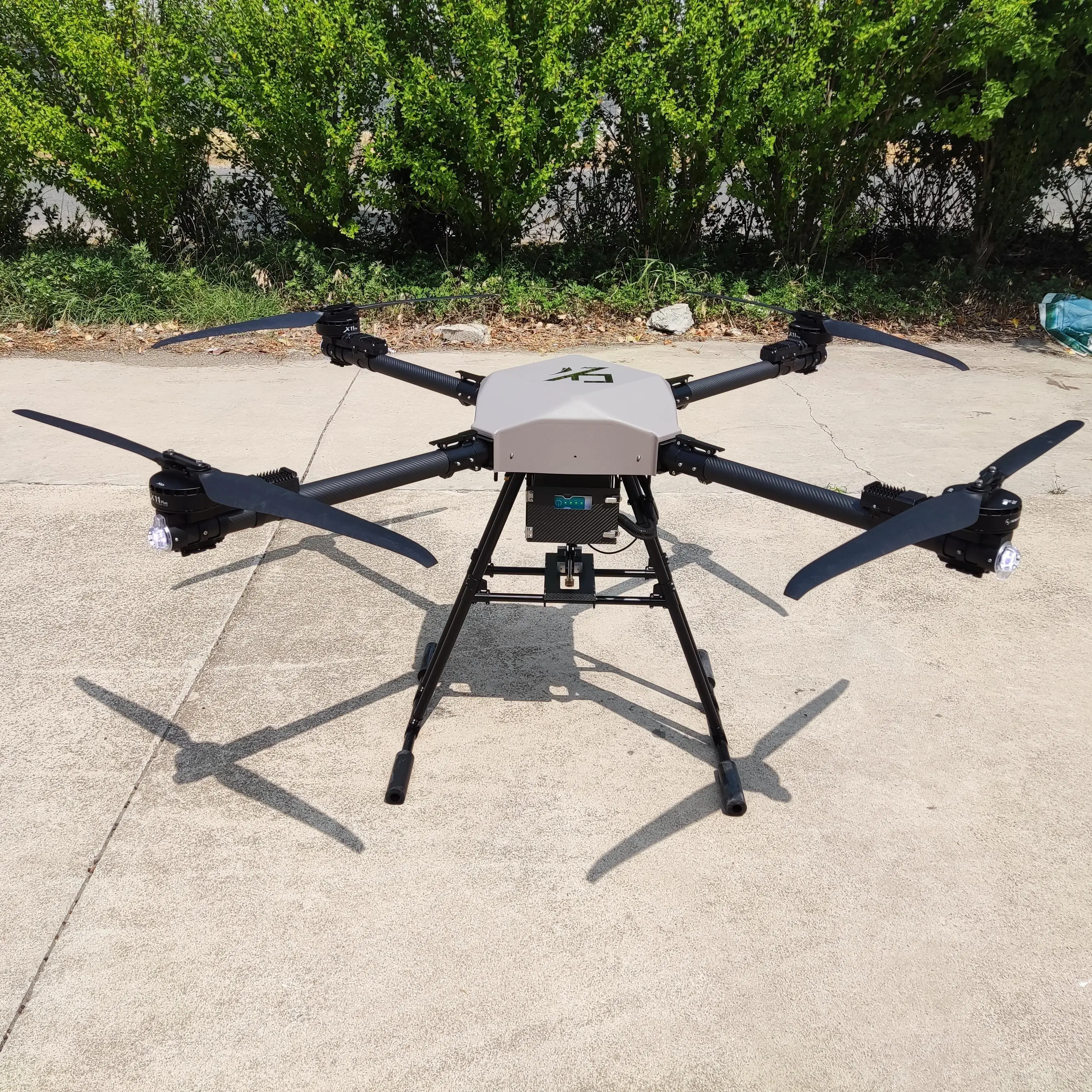 Wire switch insulation paint spraying Wire skin insulation paint spraying drone with remote control