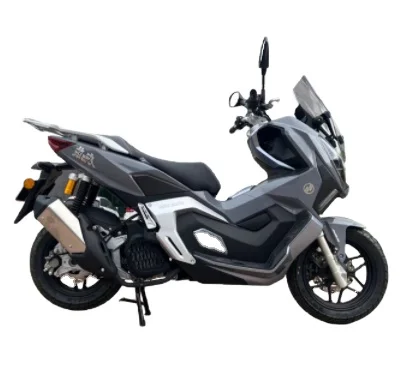 150cc Scooter Fuel Powered Vehicle, Two Wheeled Light Motorcycle