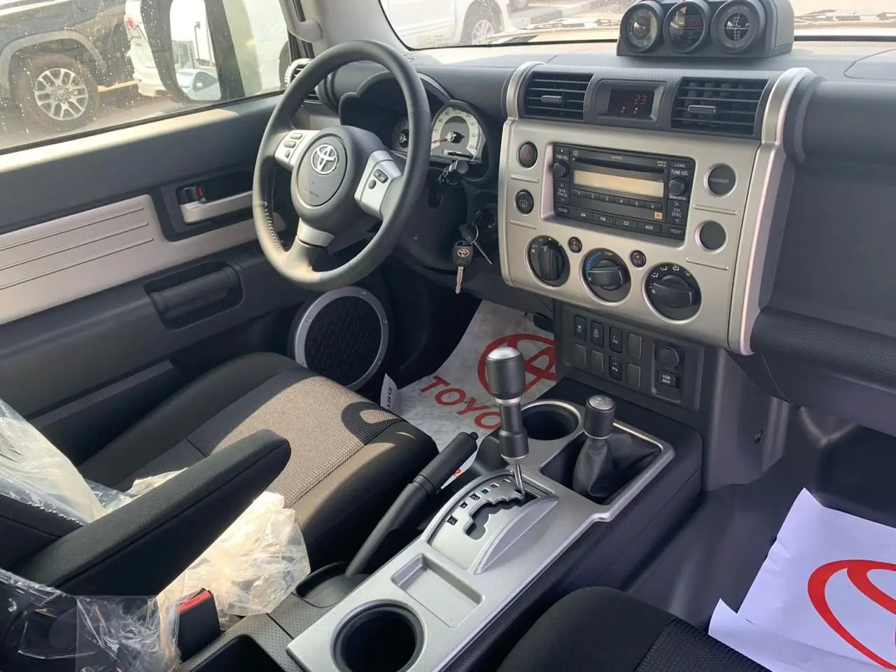 2022 TO YOTA FJ CRUISER