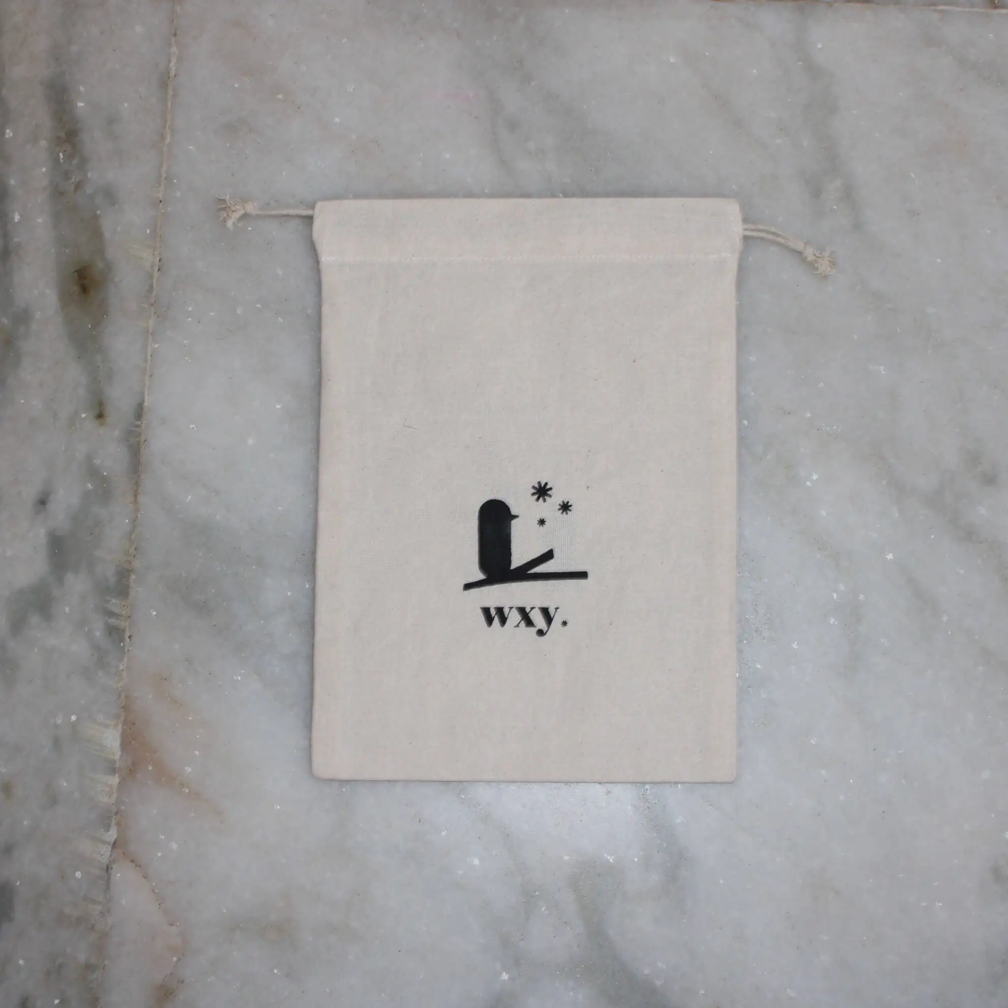 Drawstring 85.(Main Image).JPG