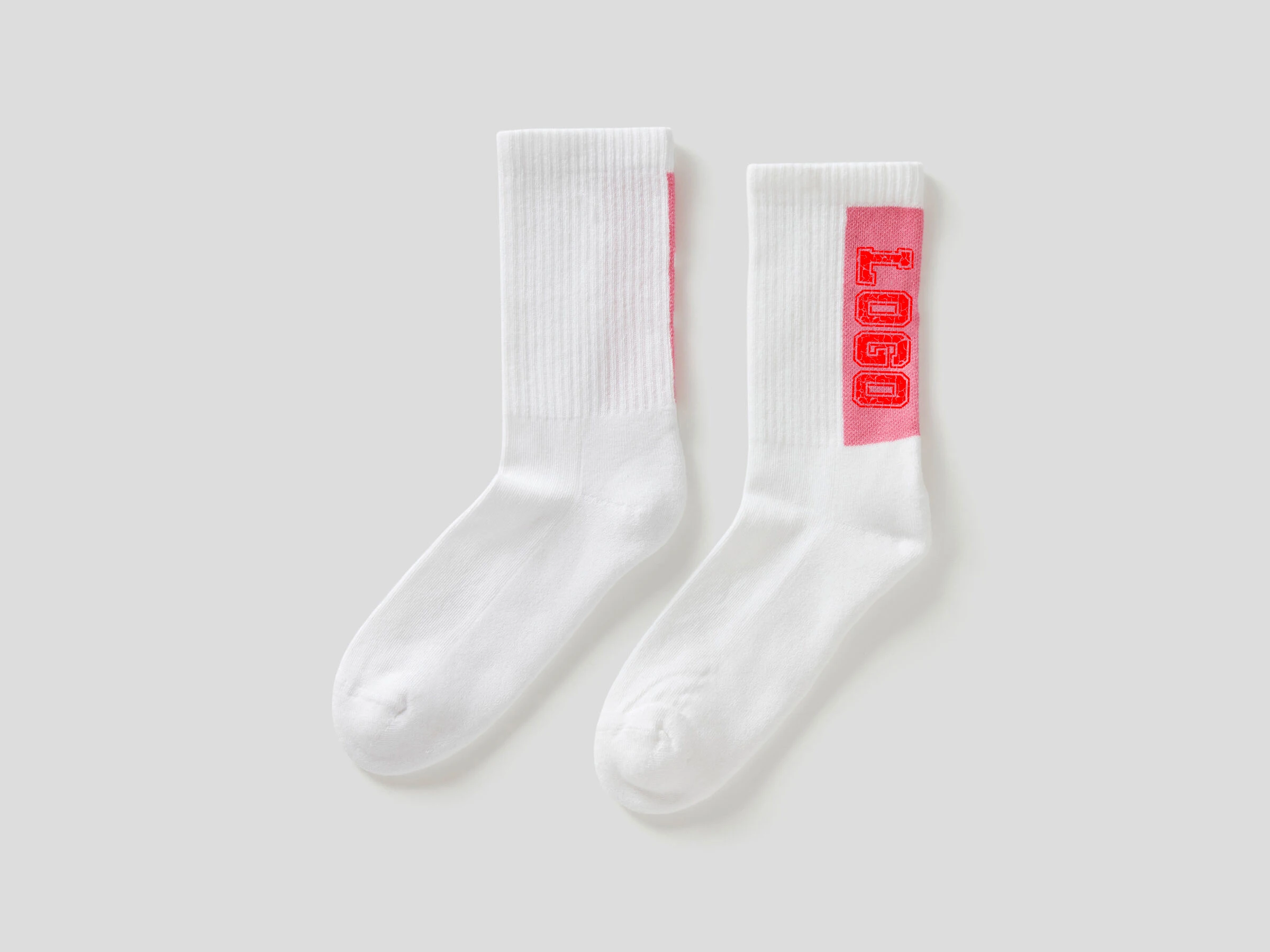 Machine made socks knitted knitting patterns free sports socks football sock Eco Friendly Custom knitted logo