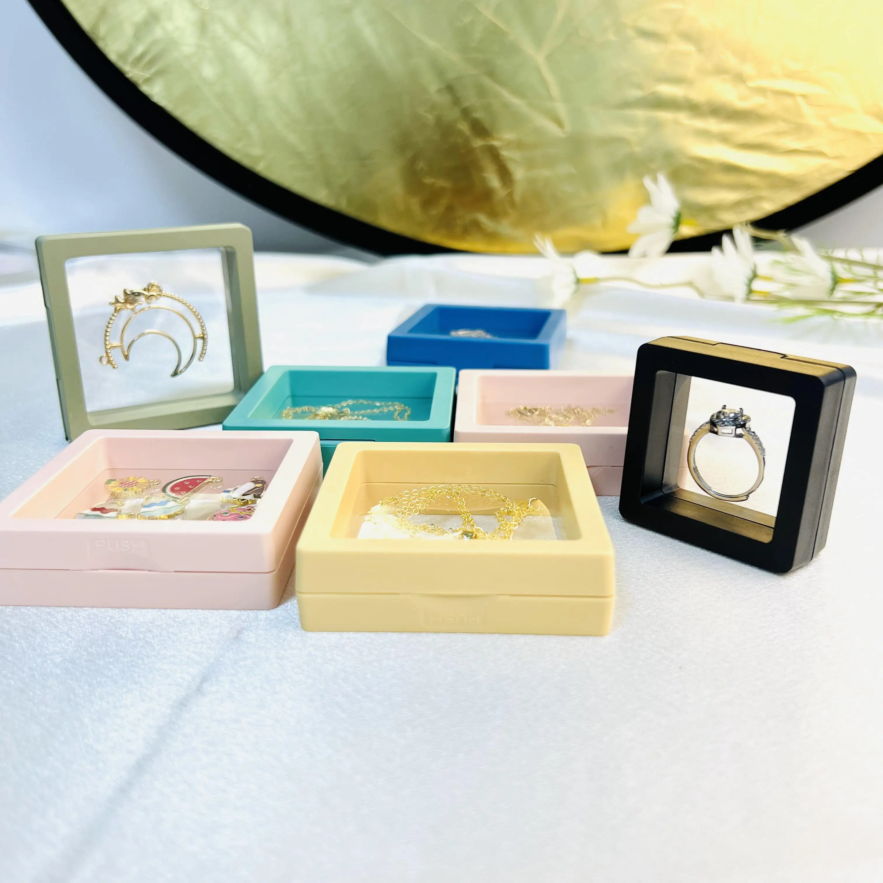 Customized Jewelry Box Transparent Floating Frame display packaging Storage Necklace Ring suspension frame pe film box