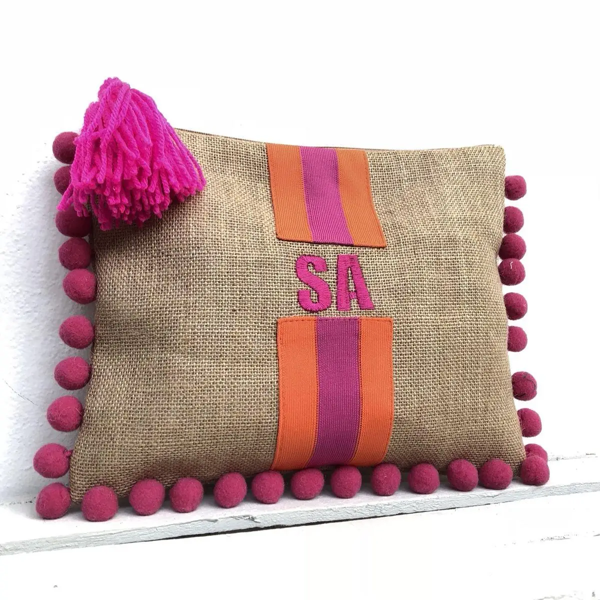 Buy Stylish & Trendy Premium and Convenient Ladies Jute Handbags online at Best Price Manufactured and Exported By India