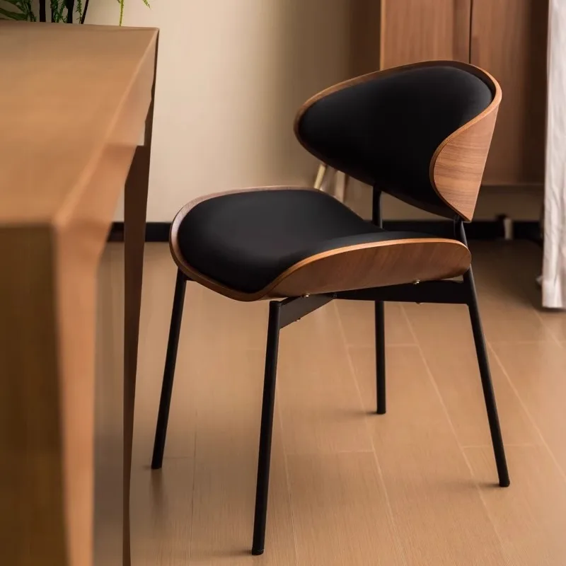 Manufacturers Direct Selling Cafe Leather Dining Chairs Home Furniture Metal Frame Modern Velvet Leather Chairs Dining Furniture