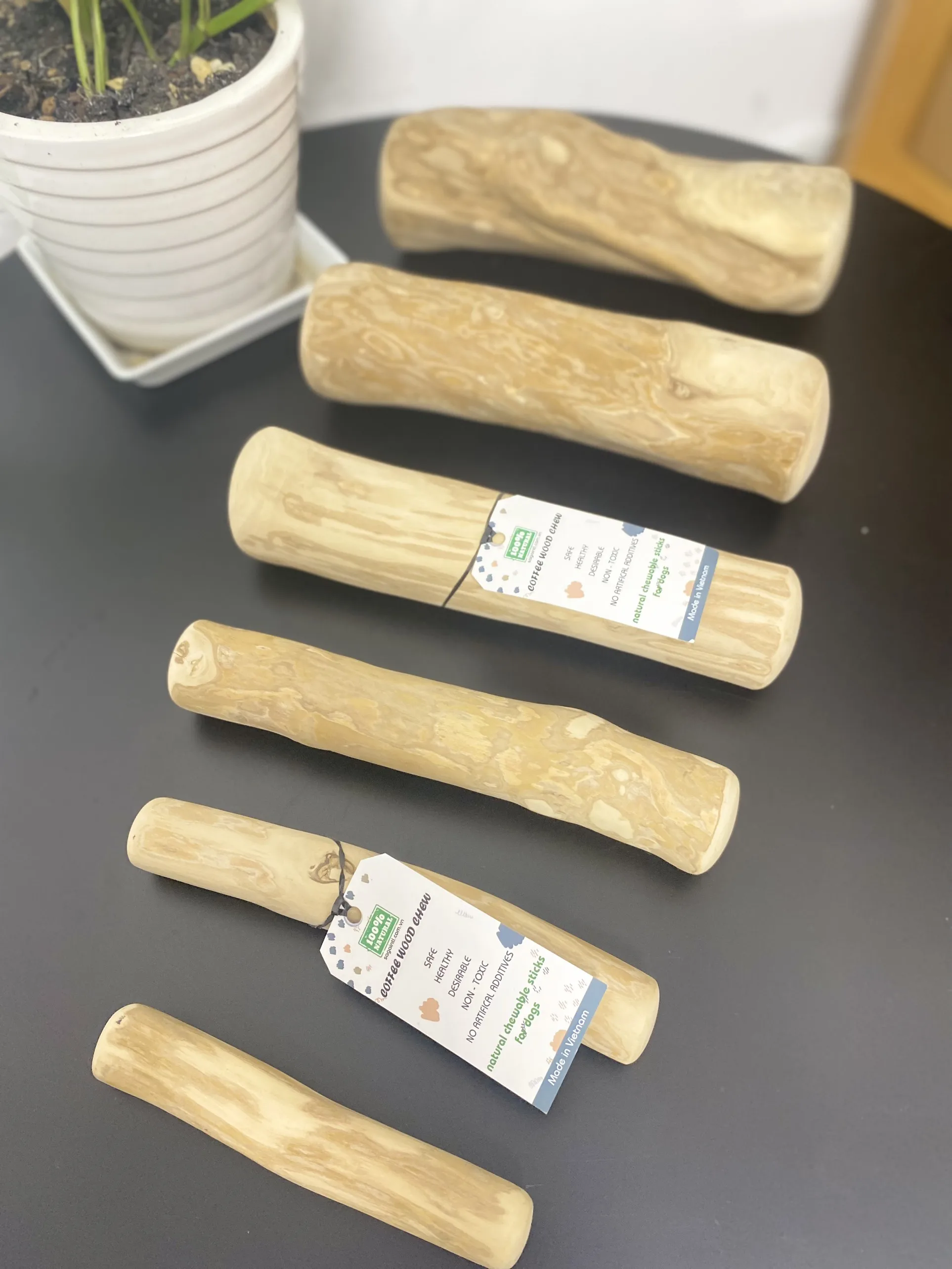 WINVN Wood Color Multiple Size Dog Playing Chewing Coffee wood chew Natural Pet Toys for Dogs Easy to Use Wholesale Ms. Jennie