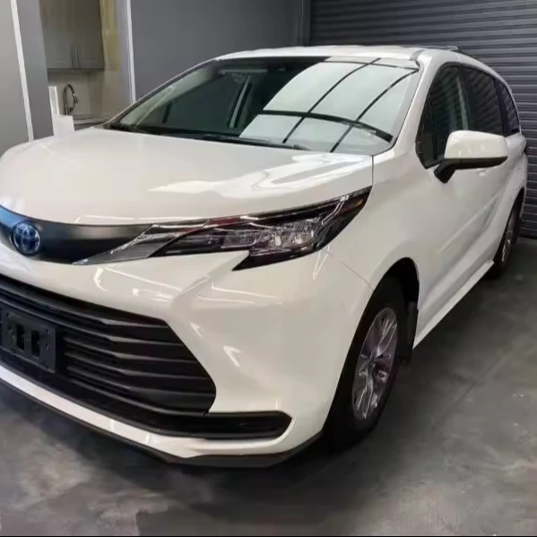 Аккуратно использованный автомобиль Toyotas Siennas XLE 7-легковой автомобиль, 2023 модель, 100% хорошее состояние, гарантия и страховка покрываются 1 год
