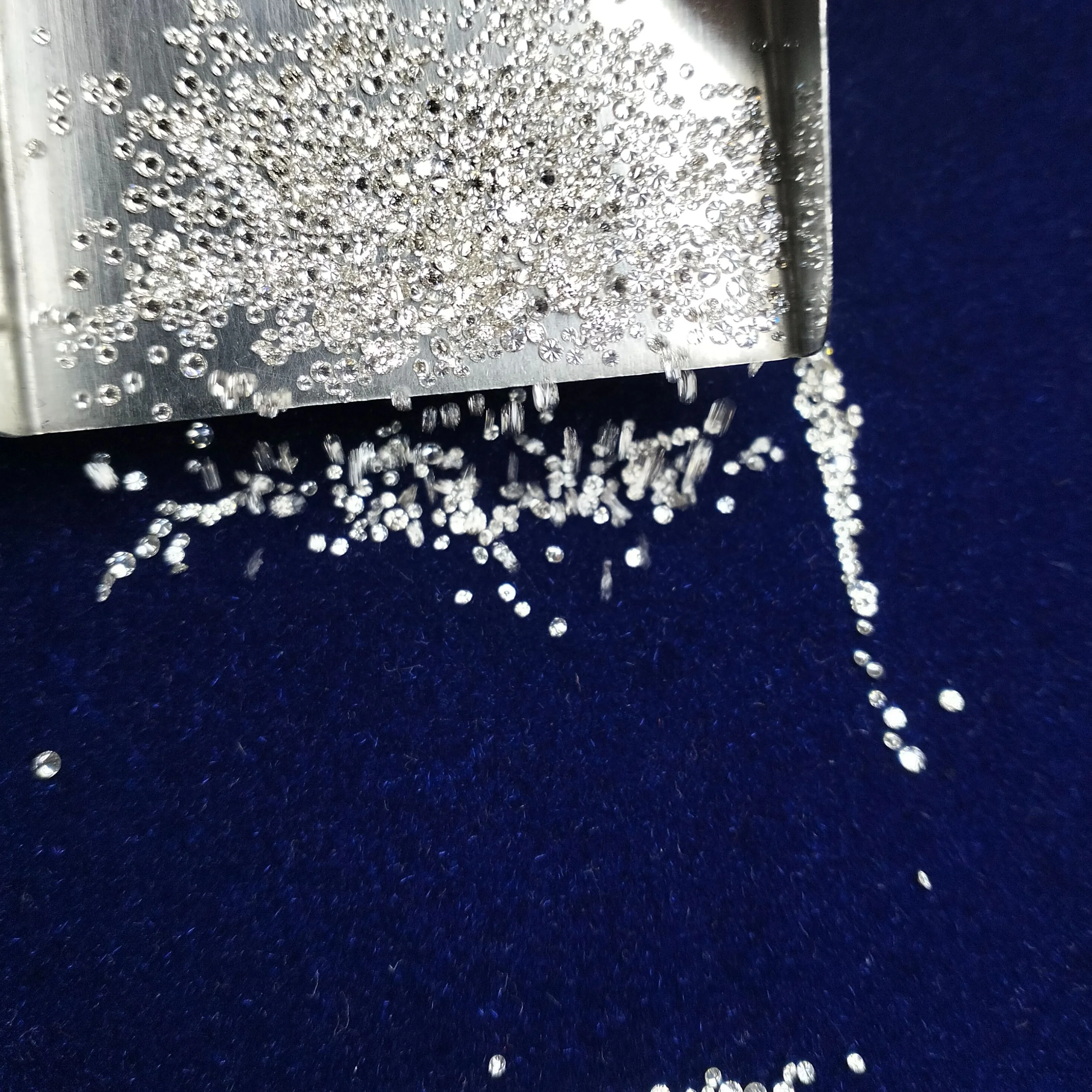 Loose Round Brilliant Cut Real Diamonds in 1.80mm to 2.05mm Size VS-GH Clarity Color for Diamond Jewellery