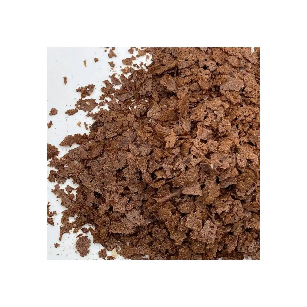 Good Quality Black Chocolate Taste Crispy Instant Flakes Sweet Topping Drum Dry Process Packed In Bulk Bag Made From Wheat