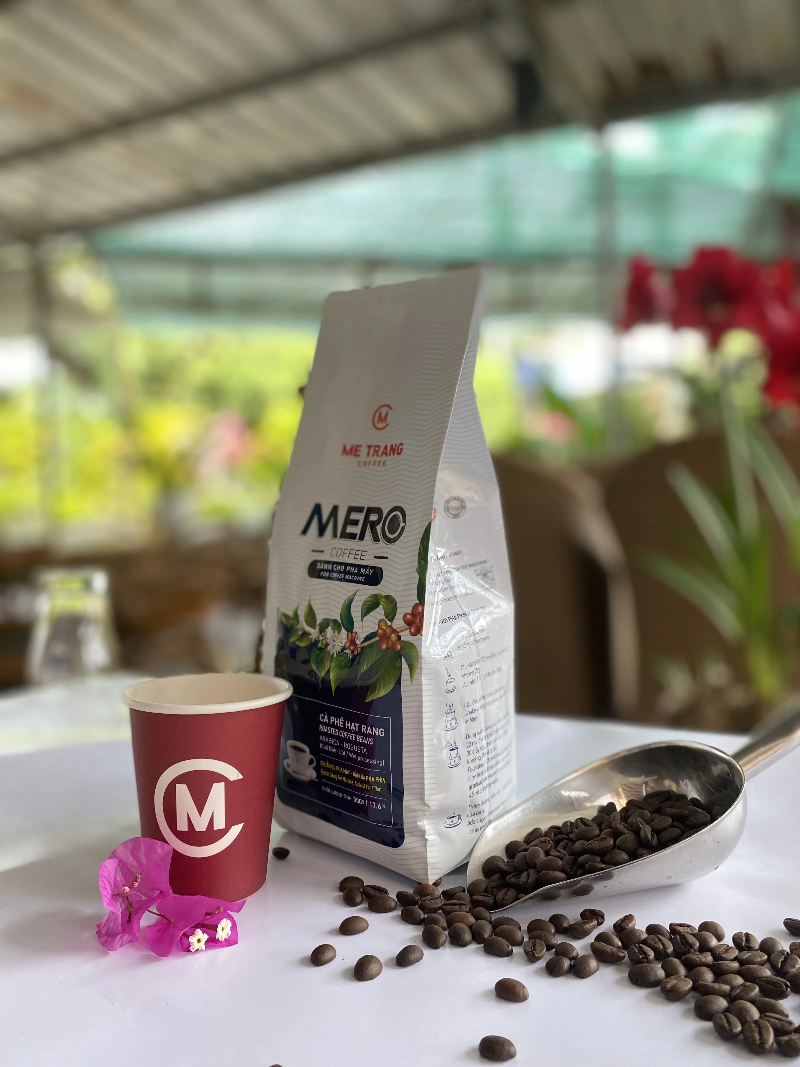 Roasted coffee beans per kg - MEDIUM ROAST WHOLE BEAN COFFEE  - MERO Vietnamese coffee unique aroma