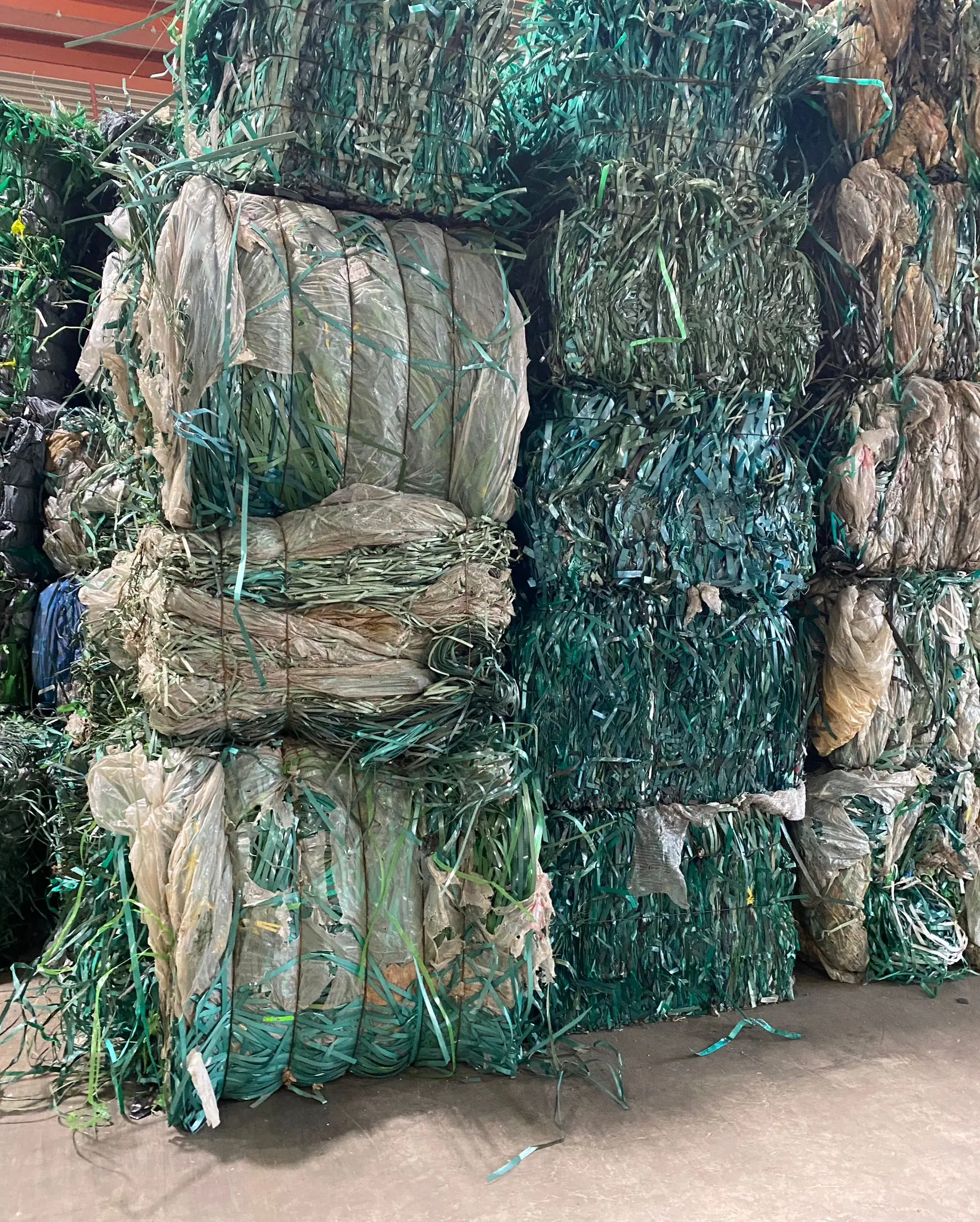 PET/pp straps scrap plastic recycled plastic stretch film pp scrap pet bottle waste