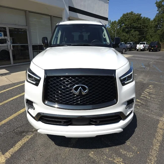 Хорошая сделка ..... очень супер чистый использованный 2023 INFINITI QX80 Premium Select 4WD