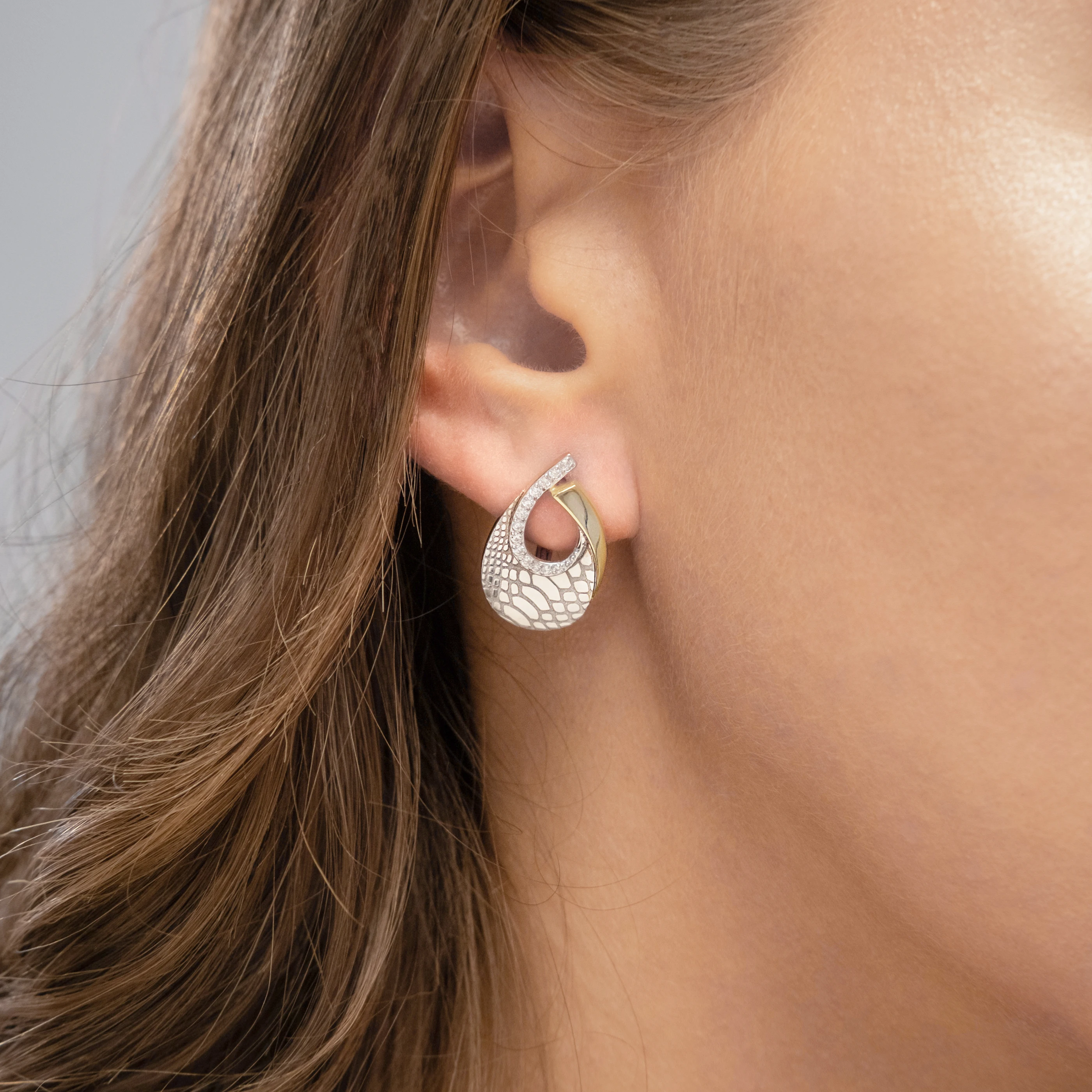 Fashion Trendy Earrings 14K Solid Rose Yellow White Gold Cubic Zirconia Emanel OEM ODM Custom Personalized 2022