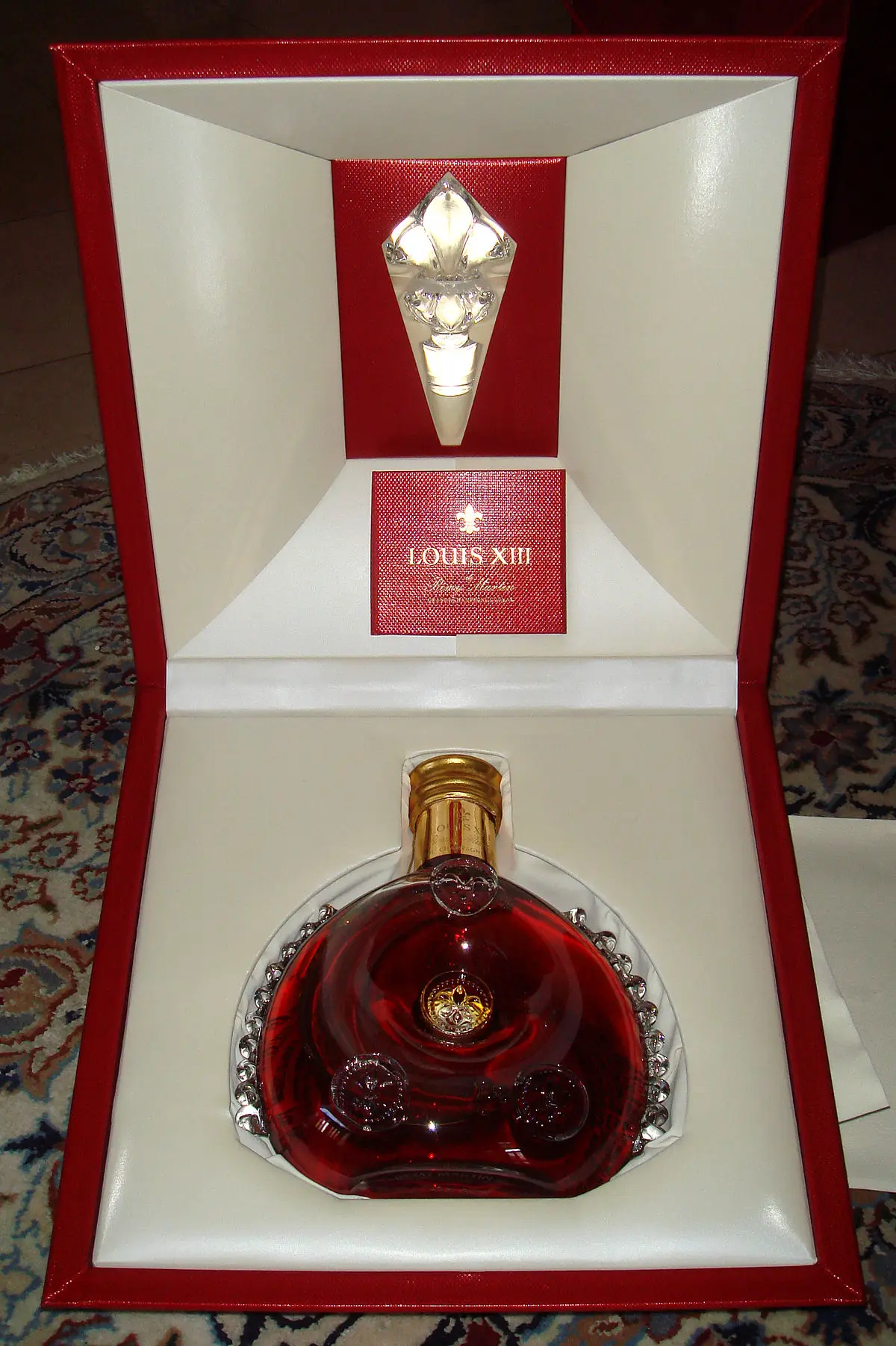 Лидер продаж, виски-алкоголи/Remy Martin XO, специальный виски для экспорта