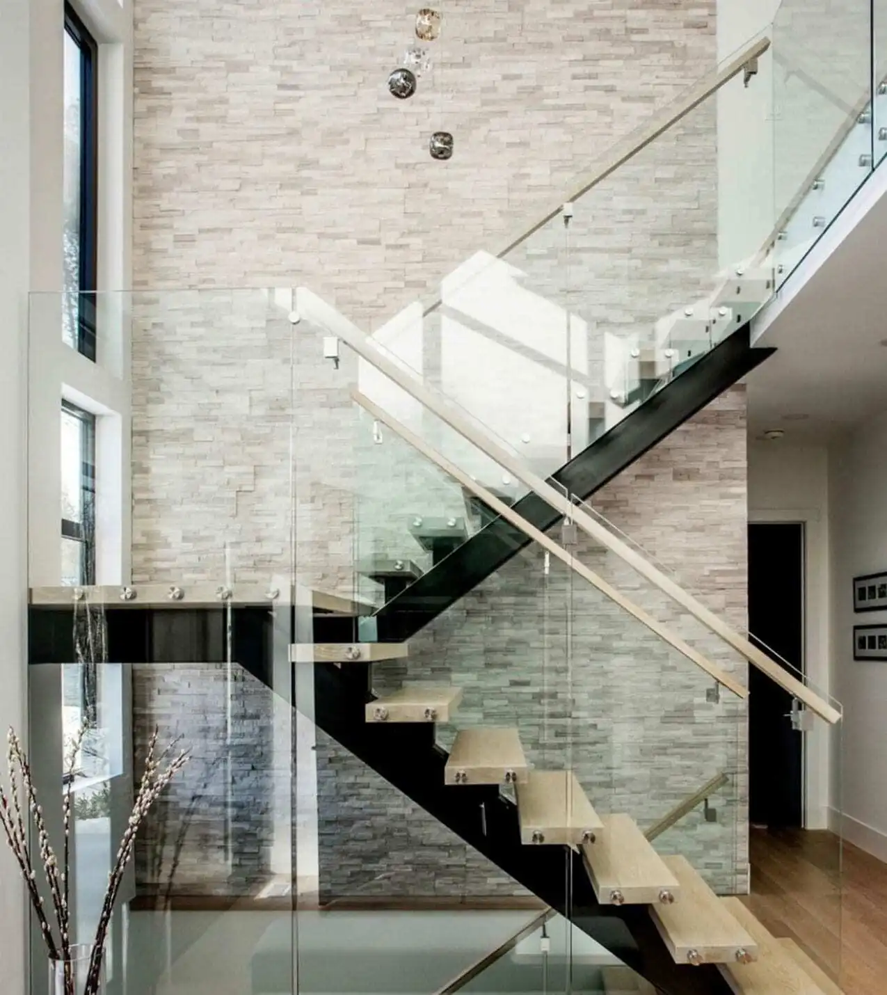 White Exterior facade Vietnam Moca cream limestone wall cladding hot sale MosaicsGardens Price Factory Direct Export Standards