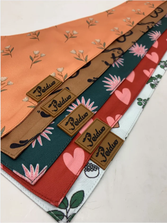 Wholesale OEM bandanas for dogs Dog Scarf Custom Printed Triangle Cute Bandana Dog Scarf Neckerchief Pet Bandanas
