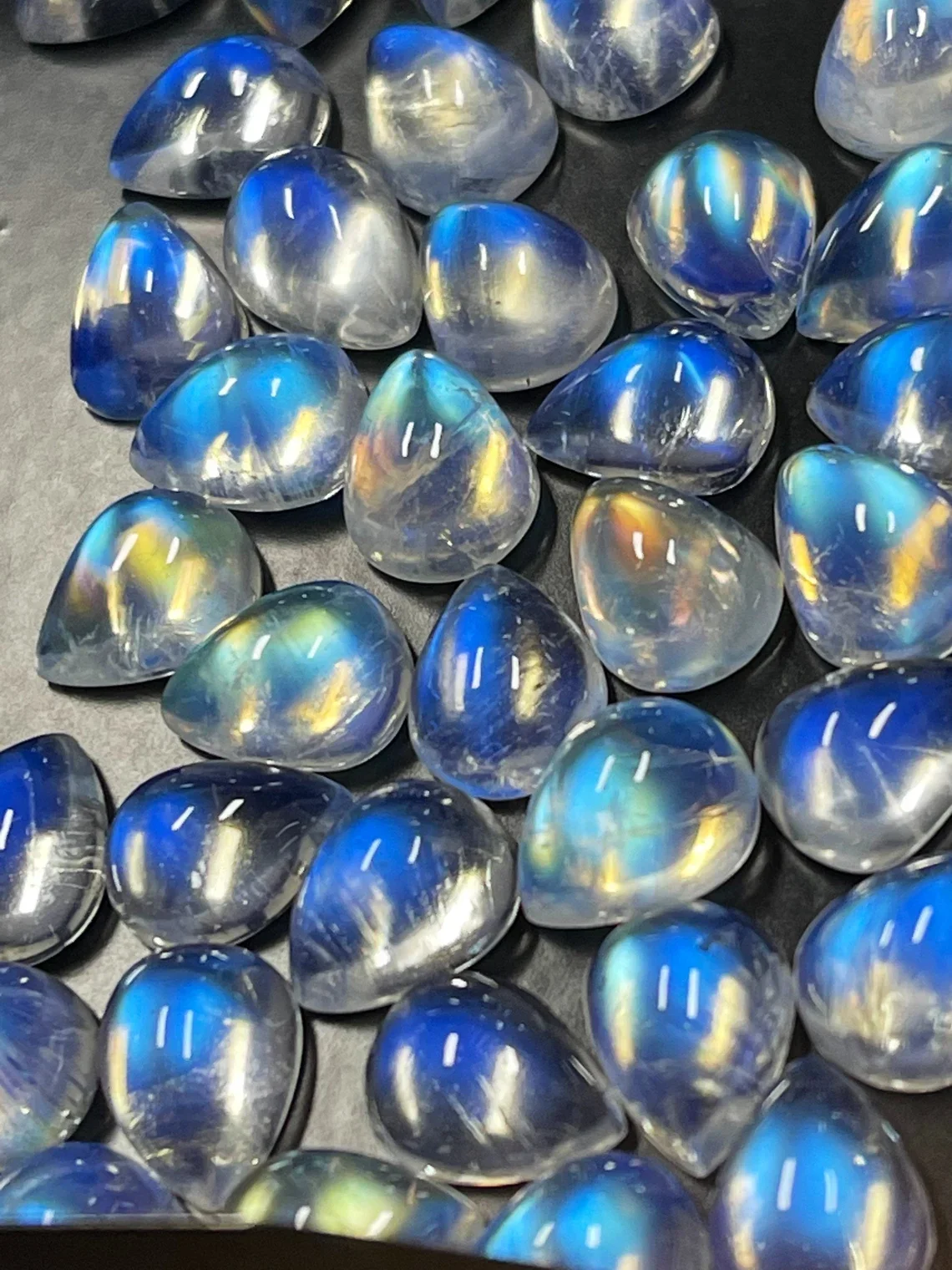 8x6 MM Pear Rainbow Moonstone Calibrated Size Shape Jewellery Cabochon Loose Gemstones 6*8mm Blue Fire Rainbow Moonstone