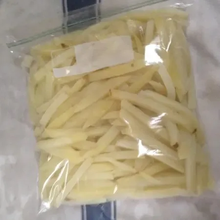 Ready for export Wholesale Sweet fresh potato frozen pre fried potato French fries For Sale