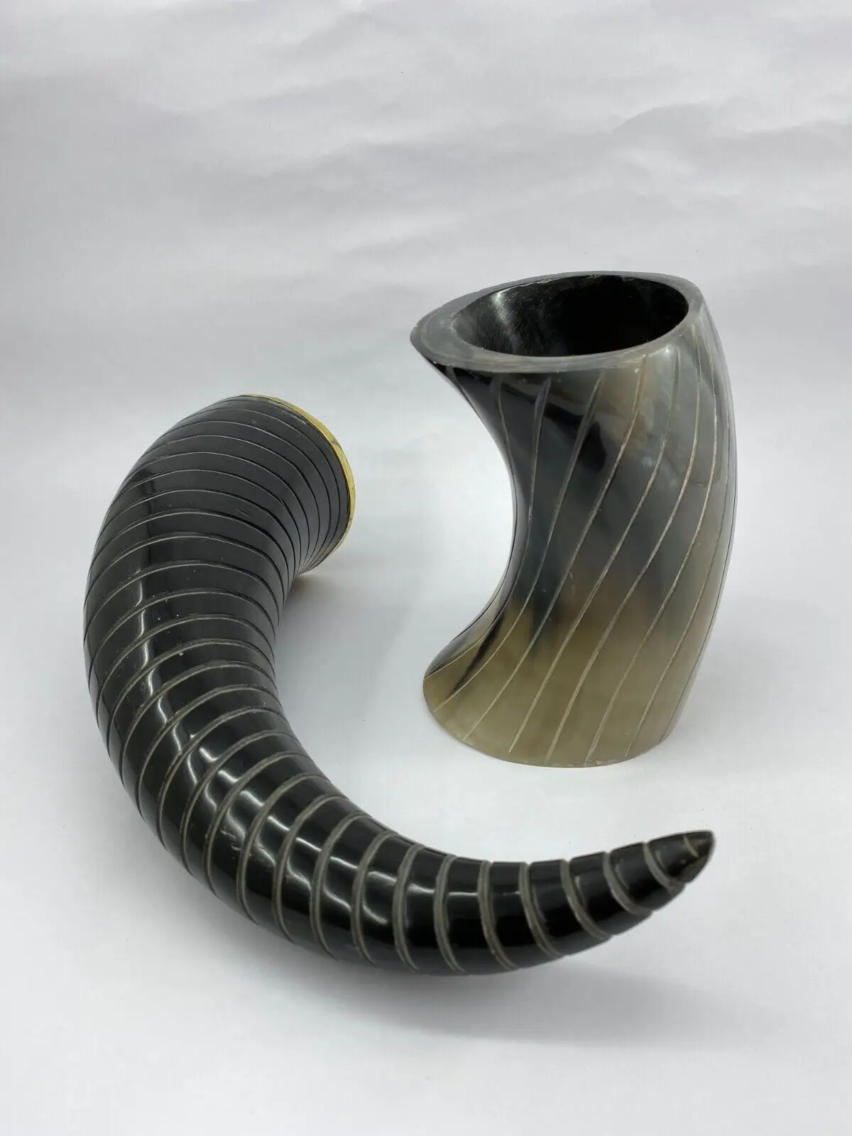 Ale drinkinghorn Polished with horn Stand weer wine drink Perfect for Reenactment by hs husnain crafts