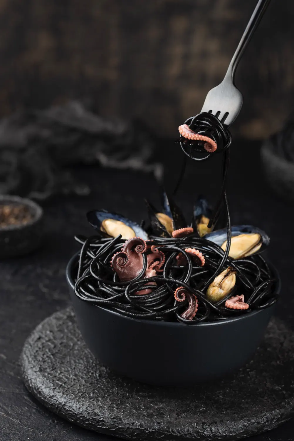 Authentic Italian Cuttlefish Ink - Squid Ink 20g in Sterilized Glass Jar - Intensify the Flavors of Your Dishes