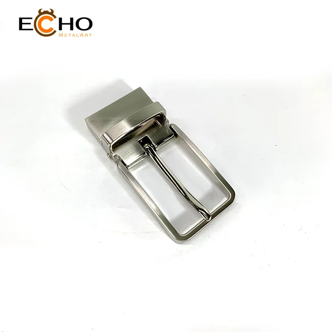 Hot sell easily used twistable 30 mm pin buckle with satin alloy