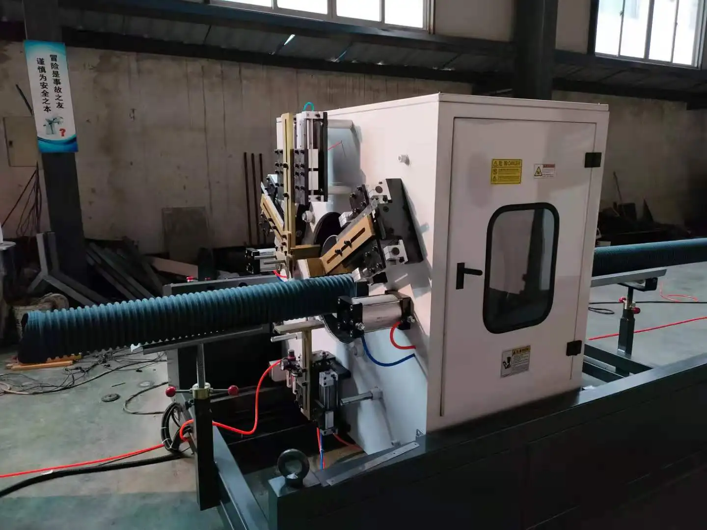 HDPE double wall corrugated pipe making machine