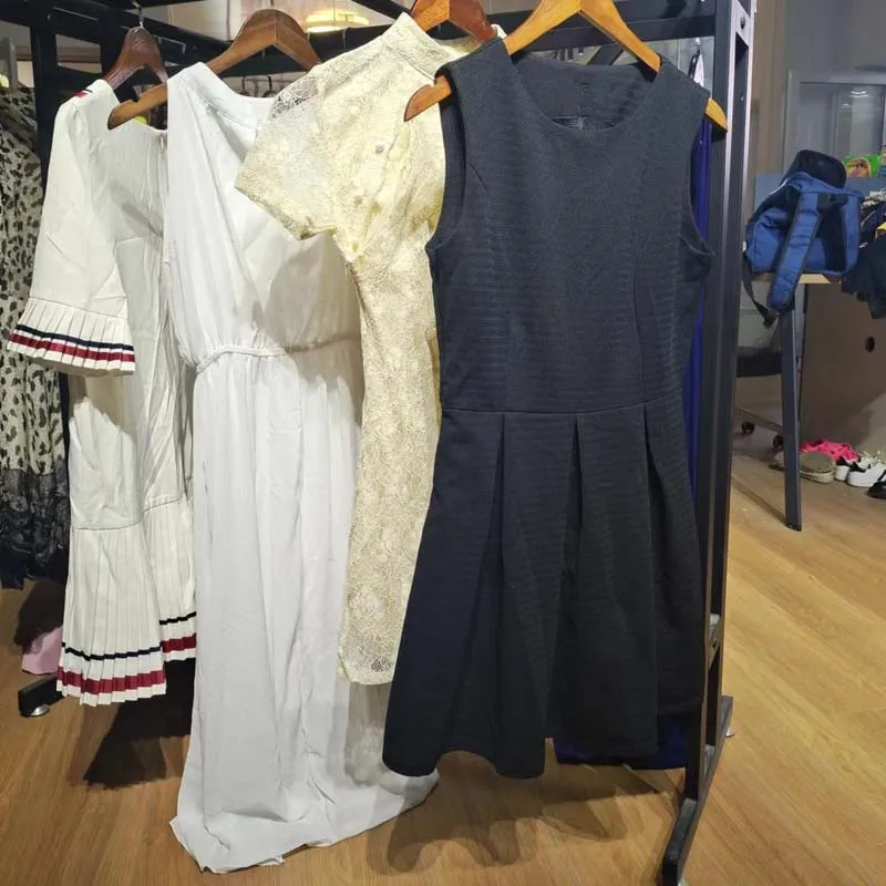 Fashion Quality Second Hand Clothes Used Clothing and Used Clothes Women Men Cotton Silk Famous Time Lead Support Material Logos