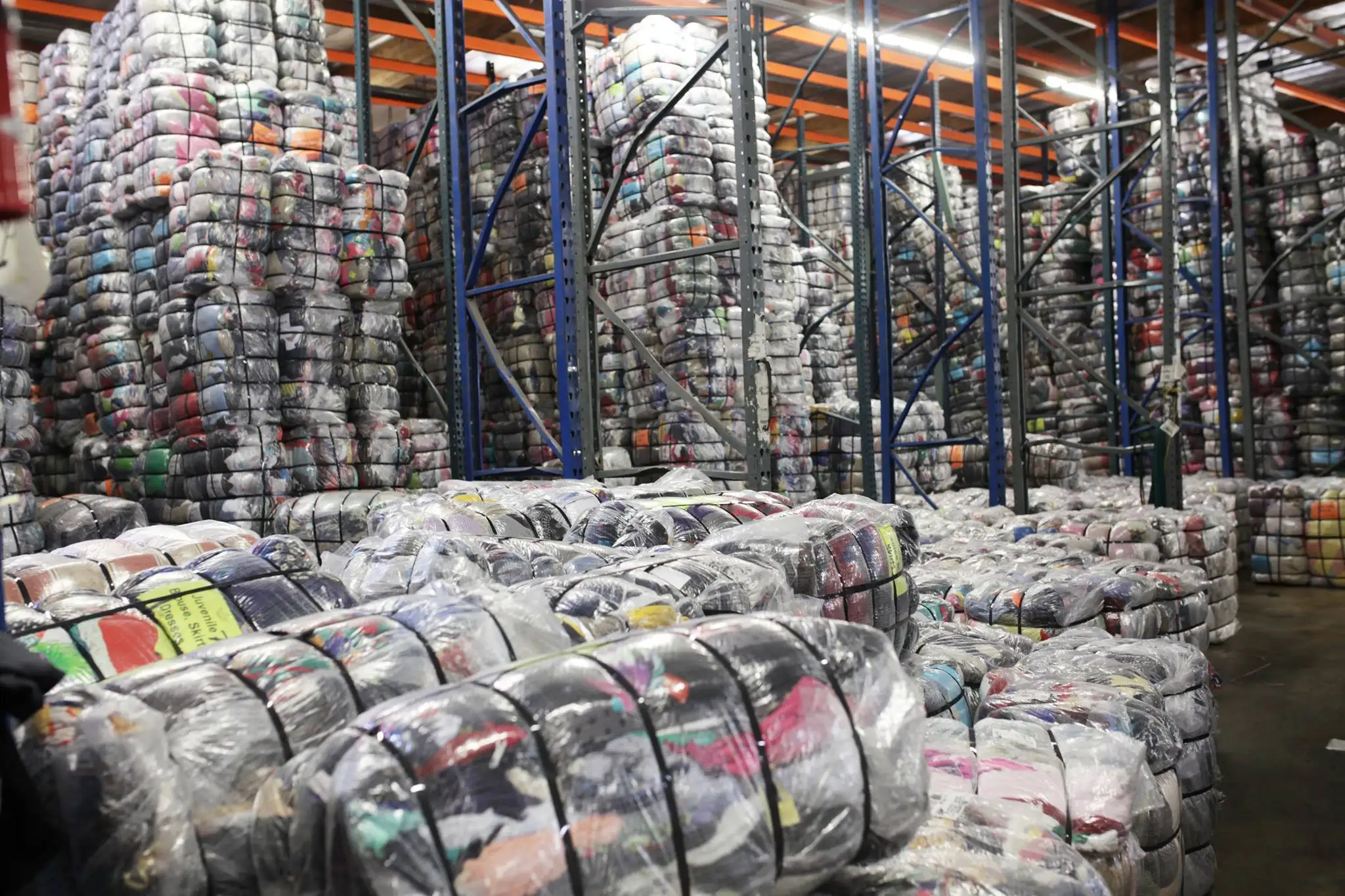 Wholesale Used Clothes Bales UK, Europe and USA | Trendy and Clean Second Hand Clothes | Best Supplier
