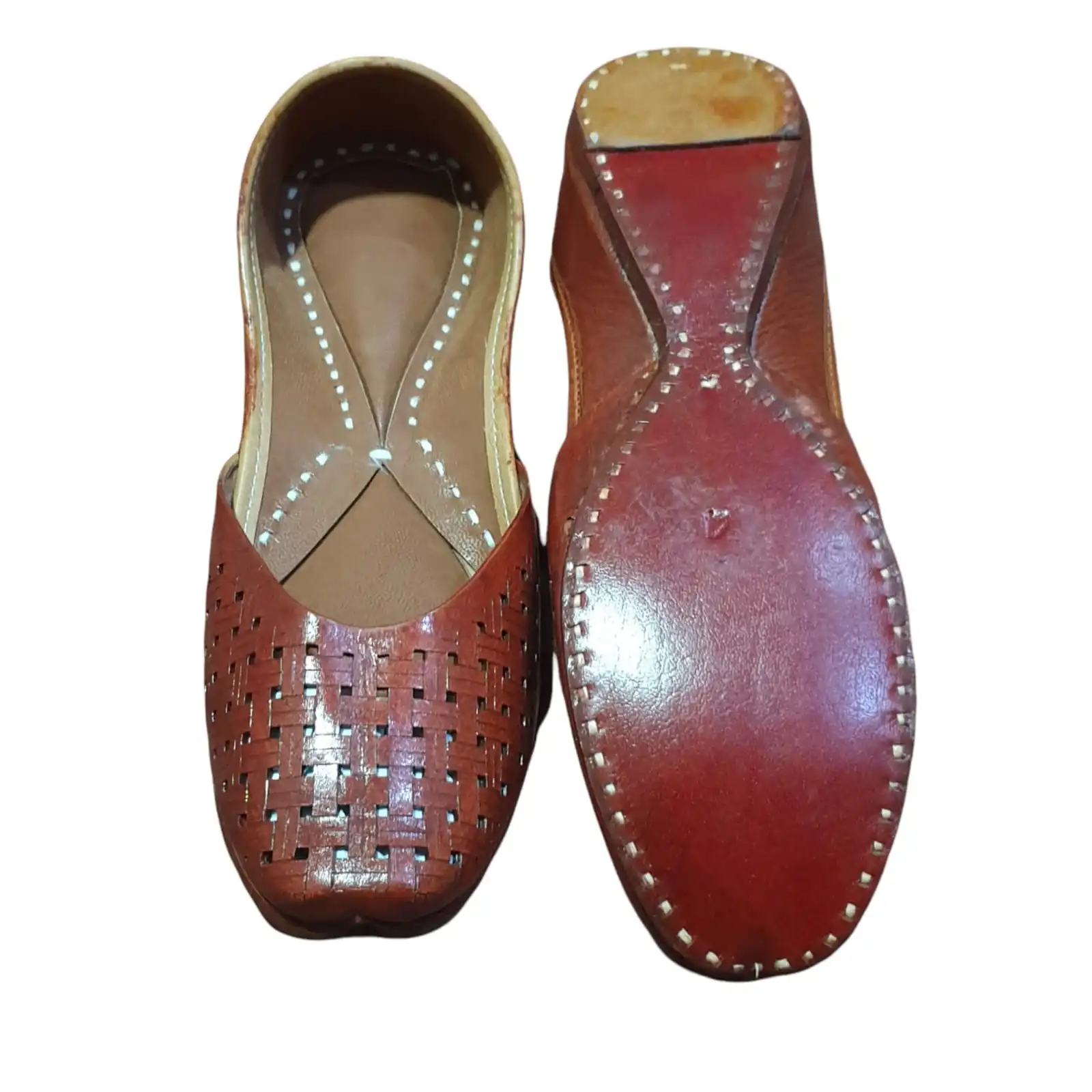 women khussa/Punjabi jutti comfortable wear women Handcrafted Ethnic Leather juti