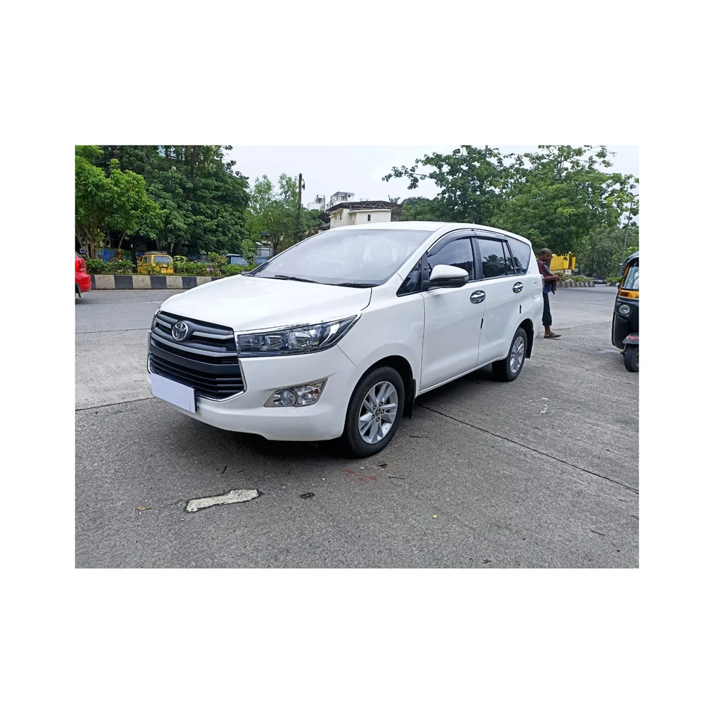 Toyota INNOVA ограниченный 4dr Седан достаточно подержанные автомобили для продажи