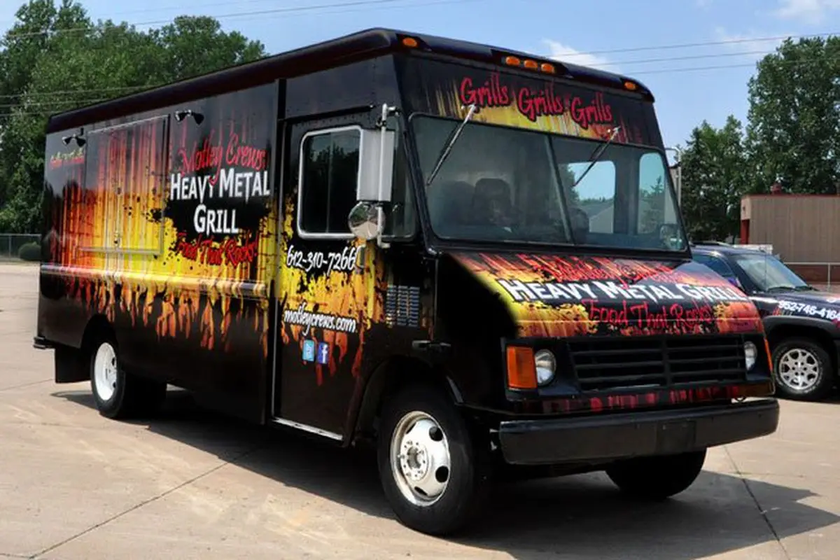 Used Mobile food truck for sale Street Fast Mobile Food Cart Truck Trailer for sell at cheap prices