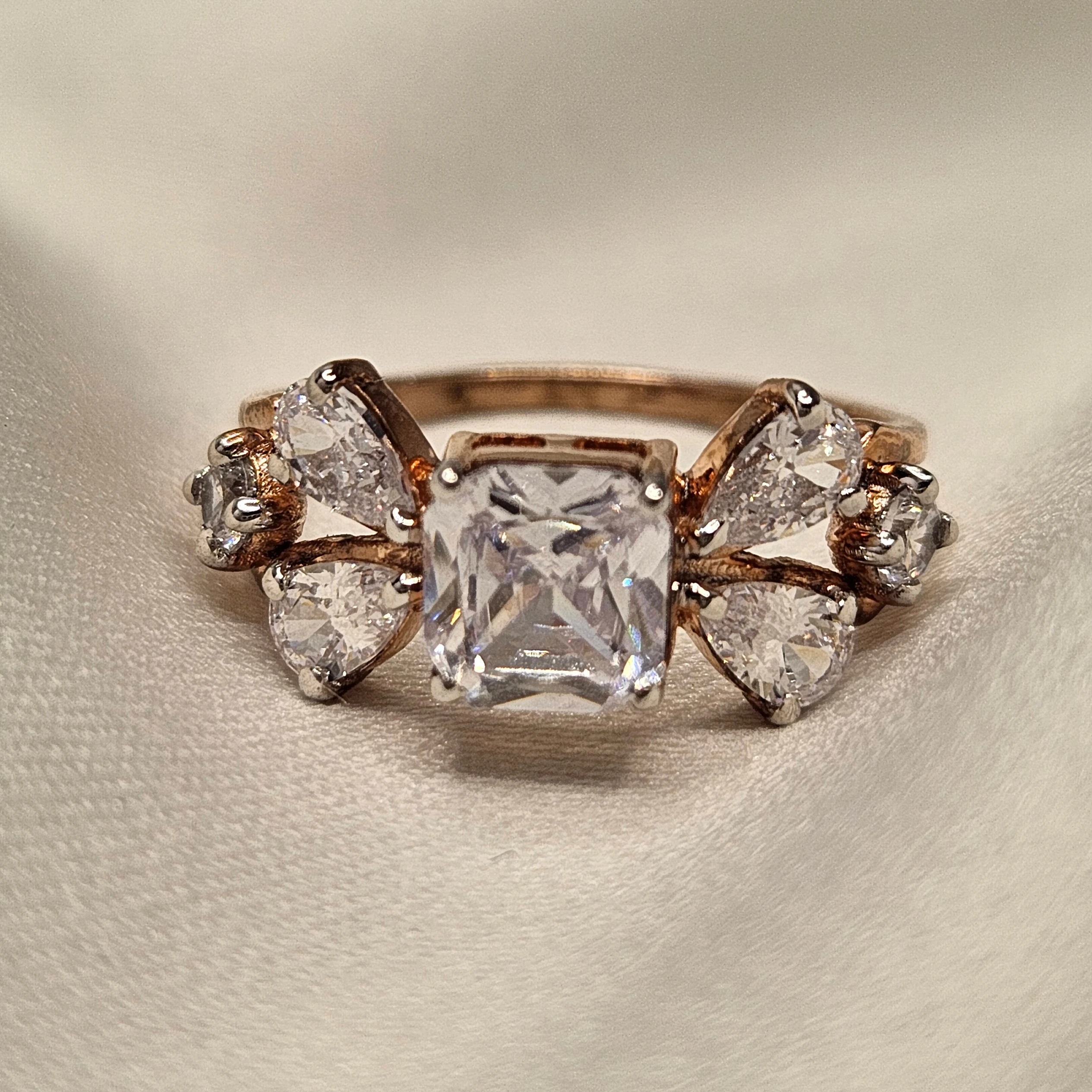 Marquise Cut VVS Moissanite Wedding Band 14K Yellow Gold Moissanite Rings for Women jewelry Manufacturing